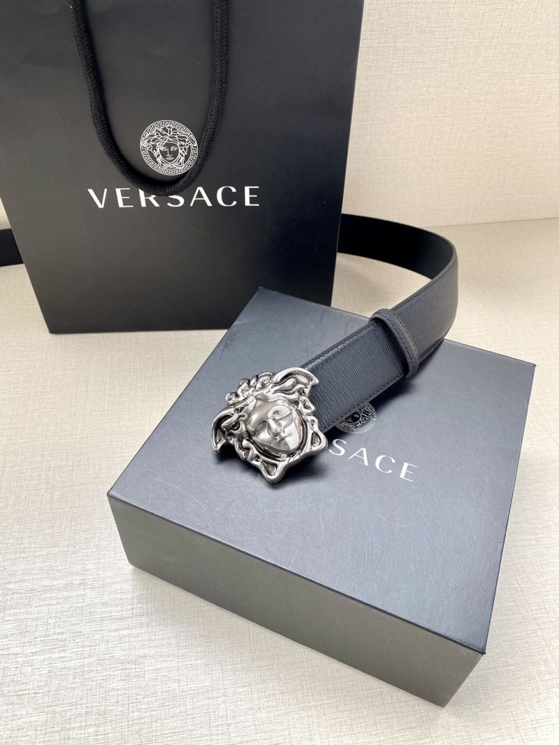 VERSACE